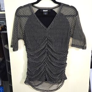 DKNY top small like new